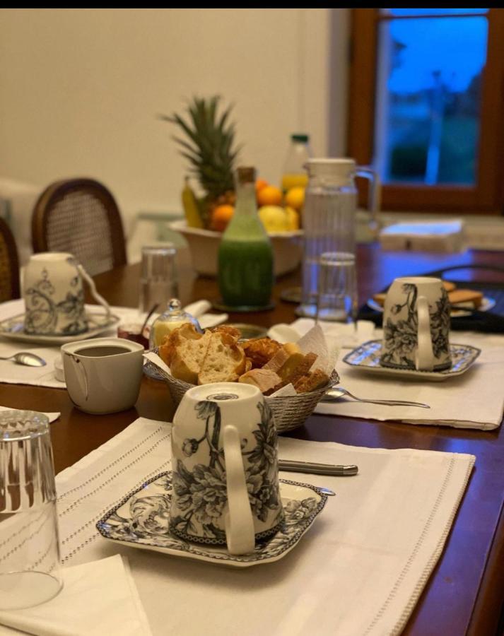 Bed and Breakfast La Maladrie Vouzailles Exterior foto